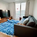 Newly Built, Quiet 2Br, 10Min Walk To Seoul Stn