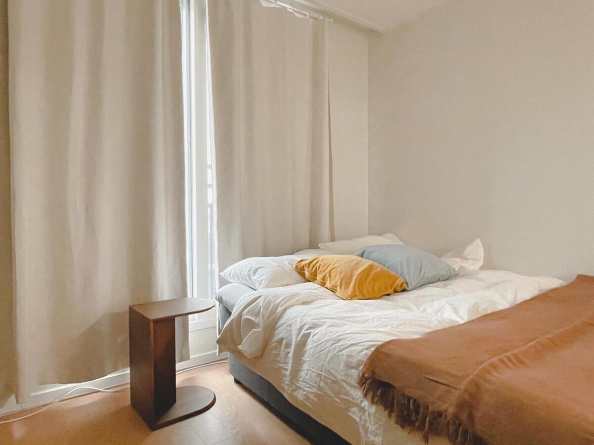 Newly Built, Quiet 2br, 10min Walk To Stn Apartment Seoul