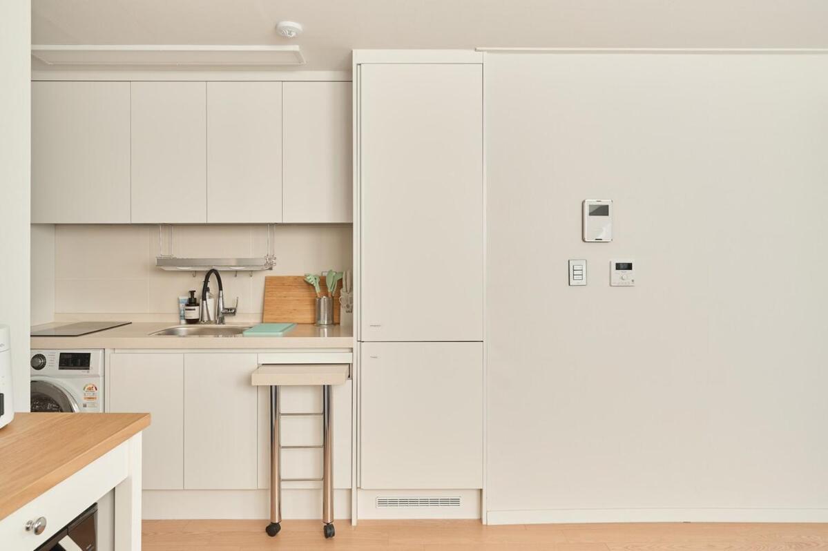 Apartment Newly Built, Quiet 2br, 10min Walk To Stn *