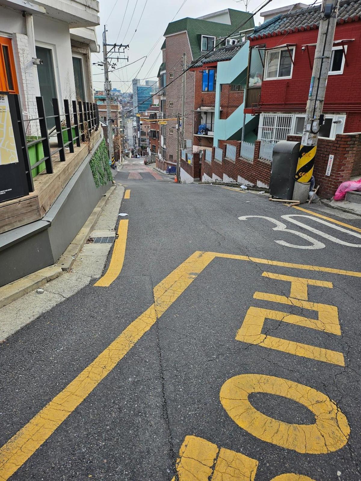 Newly Built, Quiet 2br, 10min Walk To Stn Apartment Seoul