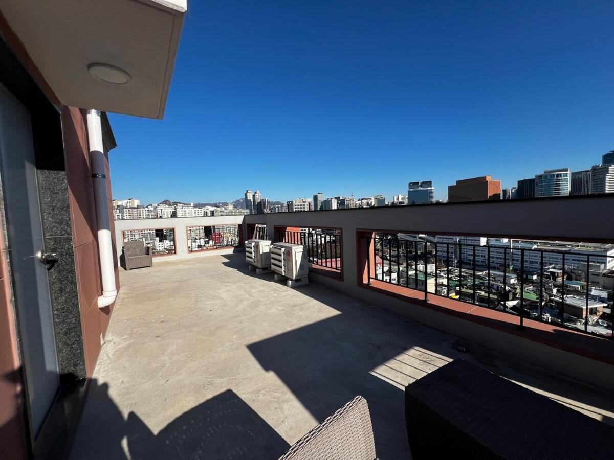 Apartment Newly Built, Quiet 2br, 10min Walk To Stn *